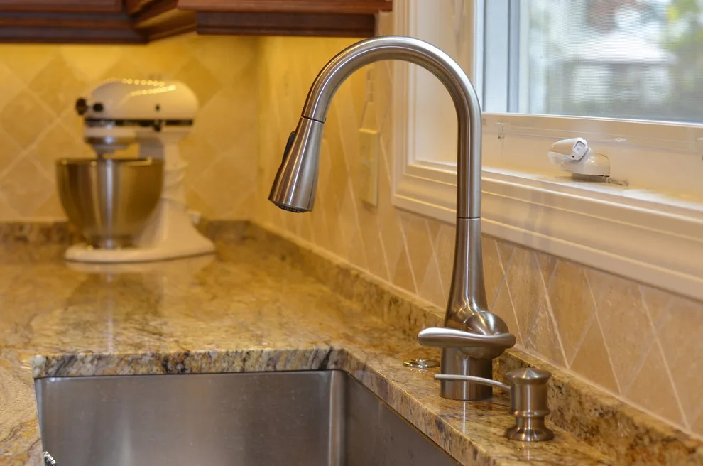 Clifton Drive Kitchen Simsbury, CT by D.E. Jacobs Associates, Inc. - Photo 11