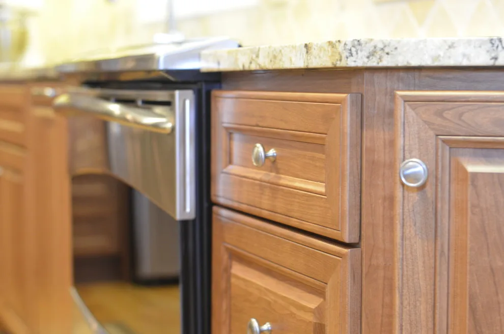 Clifton Drive Kitchen Simsbury, CT by D.E. Jacobs Associates, Inc. - Photo 9