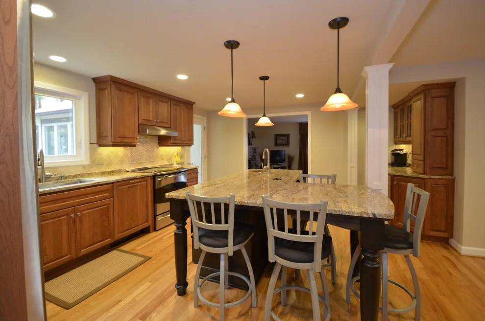Clifton Drive Kitchen Simsbury, CT by D.E. Jacobs Associates, Inc. - Photo 12