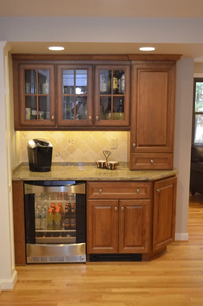 Clifton Drive Kitchen Simsbury, CT by D.E. Jacobs Associates, Inc. - Photo 3