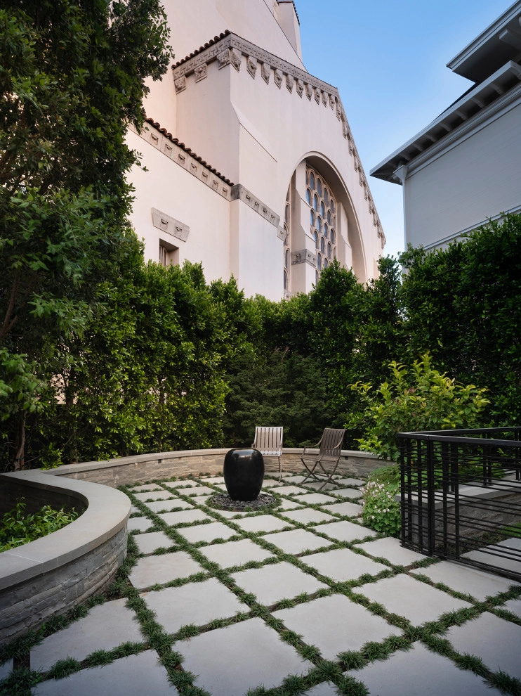 Contemporary Revival by Randy Thueme Design Inc. - Landscape Architecture - Photo 6
