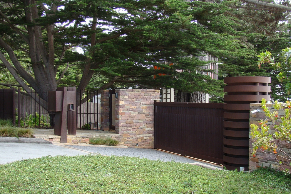Carmel Highlands by Randy Thueme Design Inc. - Landscape Architecture - Photo 3
