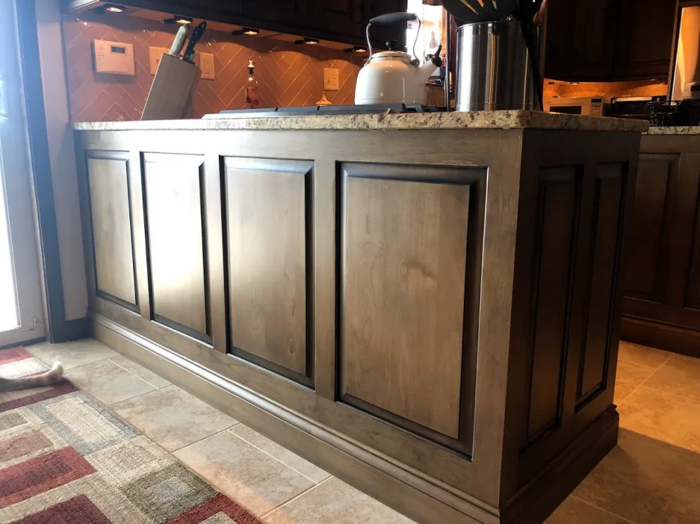 Waterfront Kitchen by Whitney Garrett / Kenwood Kitchens - Photo 21