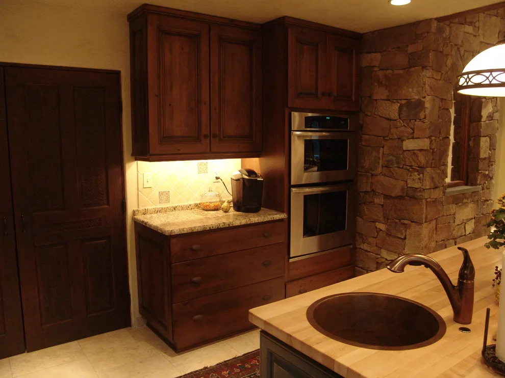 Orchard Hill Road Kitchen, Canton, CT by D.E. Jacobs Associates, Inc. - Photo 6