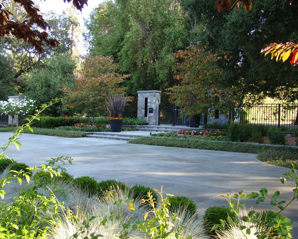 Atherton by Randy Thueme Design Inc. - Landscape Architecture - Photo 9