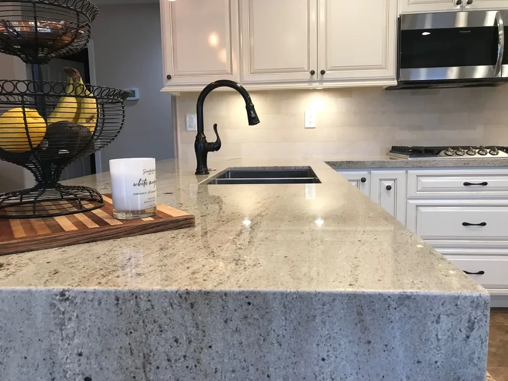 Lakeside Kitchen Renovation by Rendon Construction - Photo 4