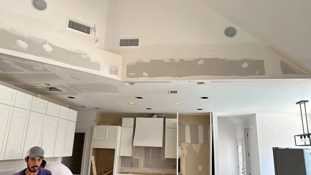 Kitchen renovation by Azores Remodeling - Photo 4