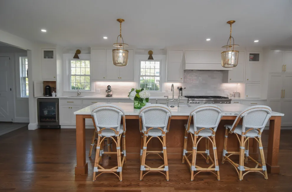 White Oak Island in a Transitional Kitchen by Taylor Made Cabinets, Leominster MA - Photo 14