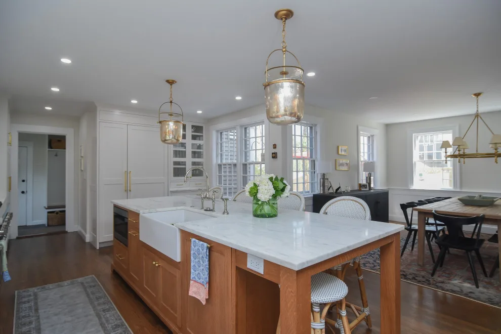 White Oak Island in a Transitional Kitchen by Taylor Made Cabinets, Leominster MA - Photo 8