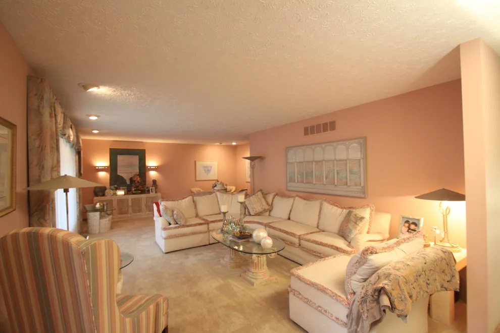 Contemporary Lakefront by Lincoln Cabinet - Photo 6