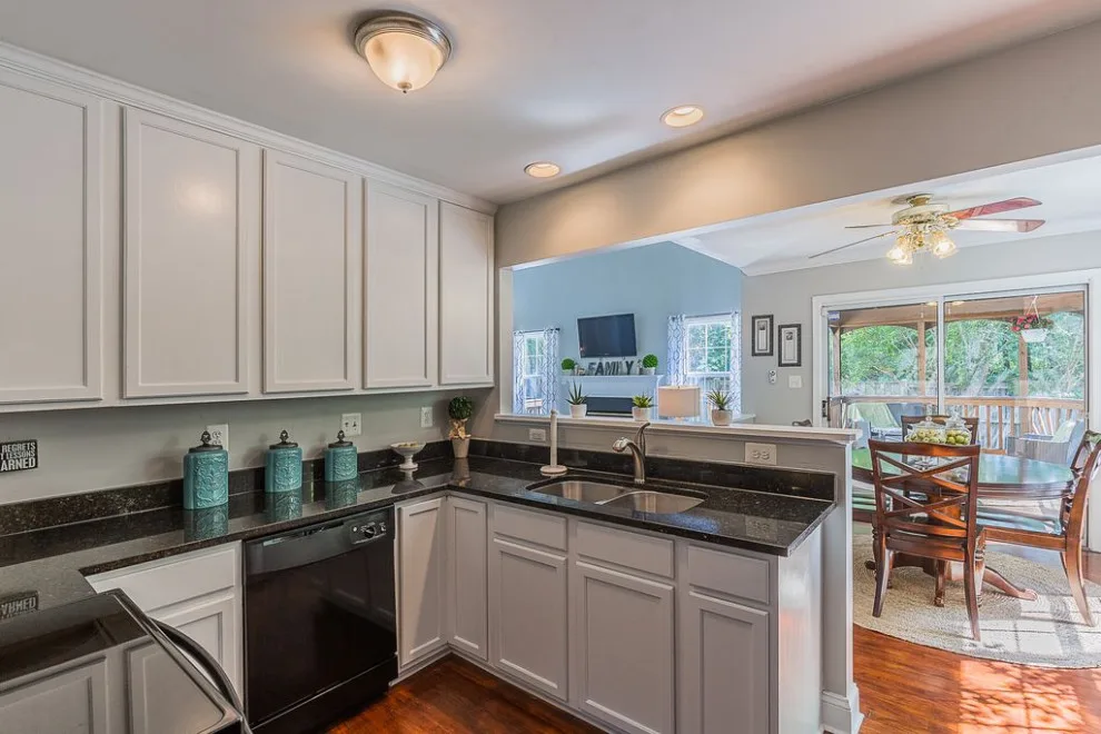 Laurel in Manassas by Kitchens Of Fredericksburg - Photo 6
