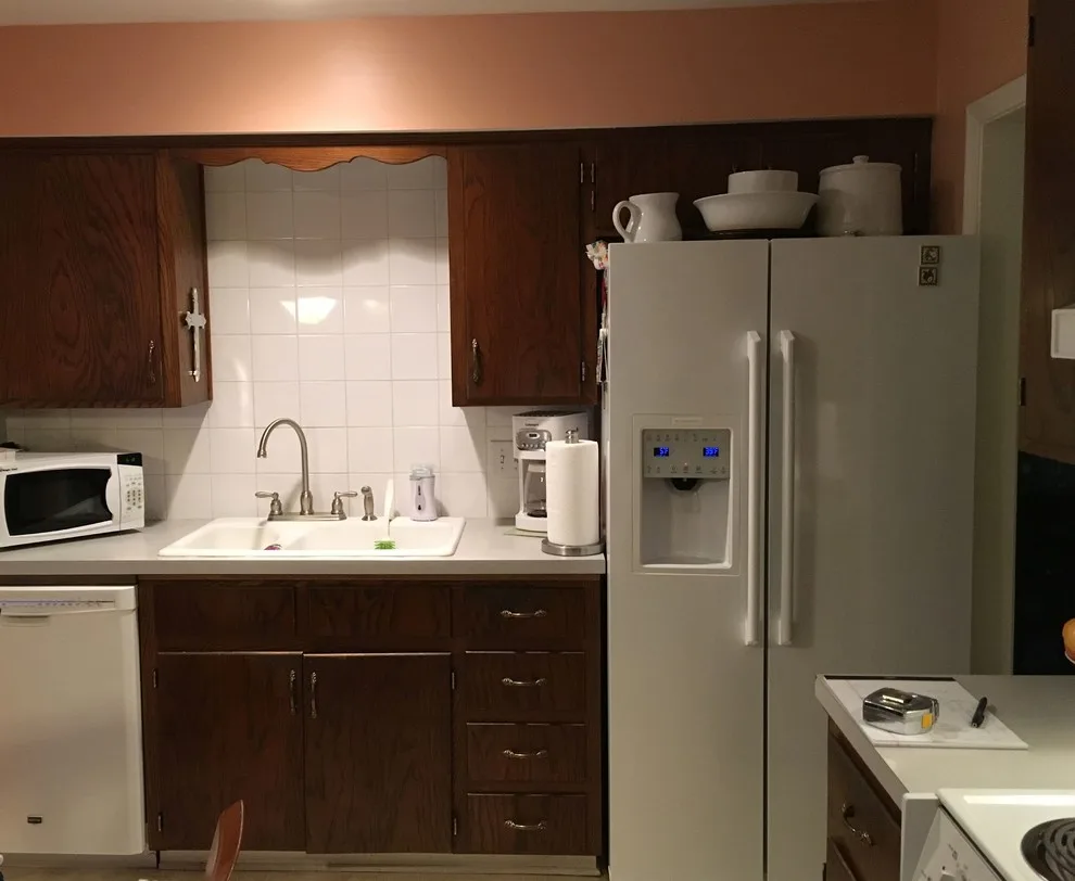 Compact Kitchen: Simple Enhancements by MKM Home Design + Planning - Photo 2