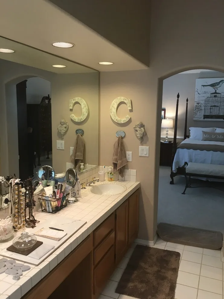 Murrieta Master Bathroom by Stonecrest Custom Homes, Inc. - Photo 6