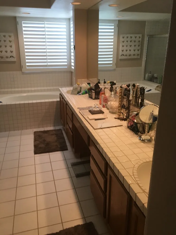 Murrieta Master Bathroom by Stonecrest Custom Homes, Inc. - Photo 9