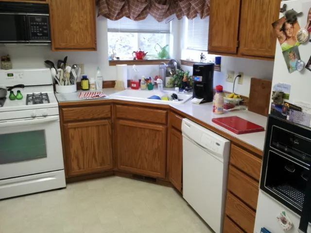 Albright Culinary Makeover by Arrow Contracting Service, Inc. - Photo 9
