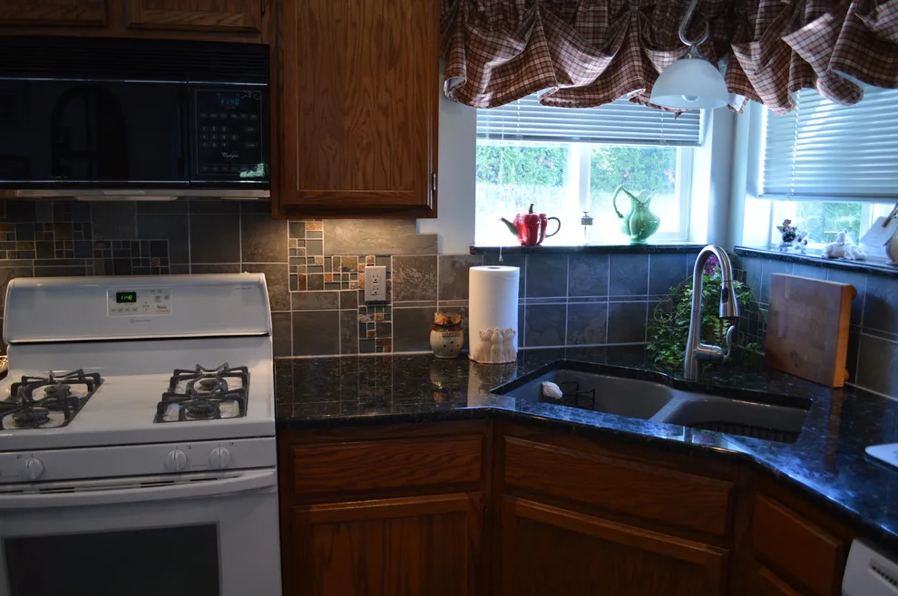 Albright Culinary Makeover by Arrow Contracting Service, Inc. - Photo 3