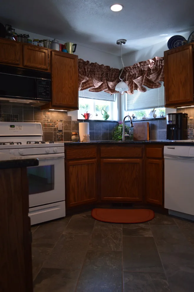 Albright Culinary Makeover by Arrow Contracting Service, Inc. - Photo 8