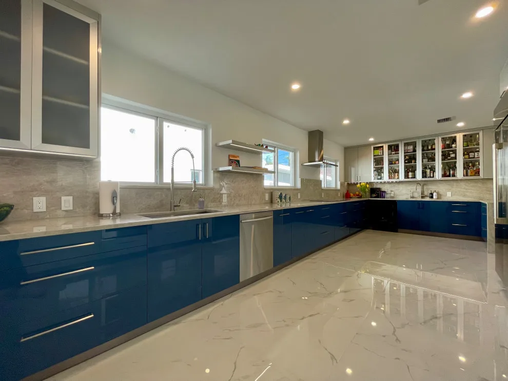 Contemporary Residence in Miami Beach by Orange Home - Design | Remodel | Build - Photo 5