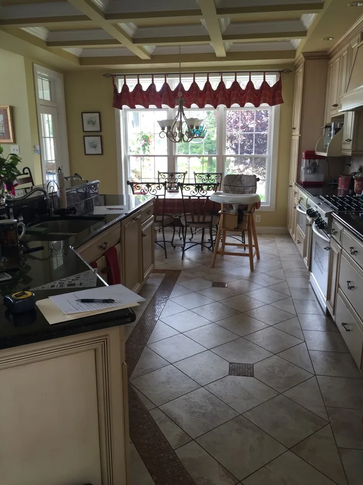 Riverbend Kitchen by Whitney Garrett / Kenwood Kitchens - Photo 4