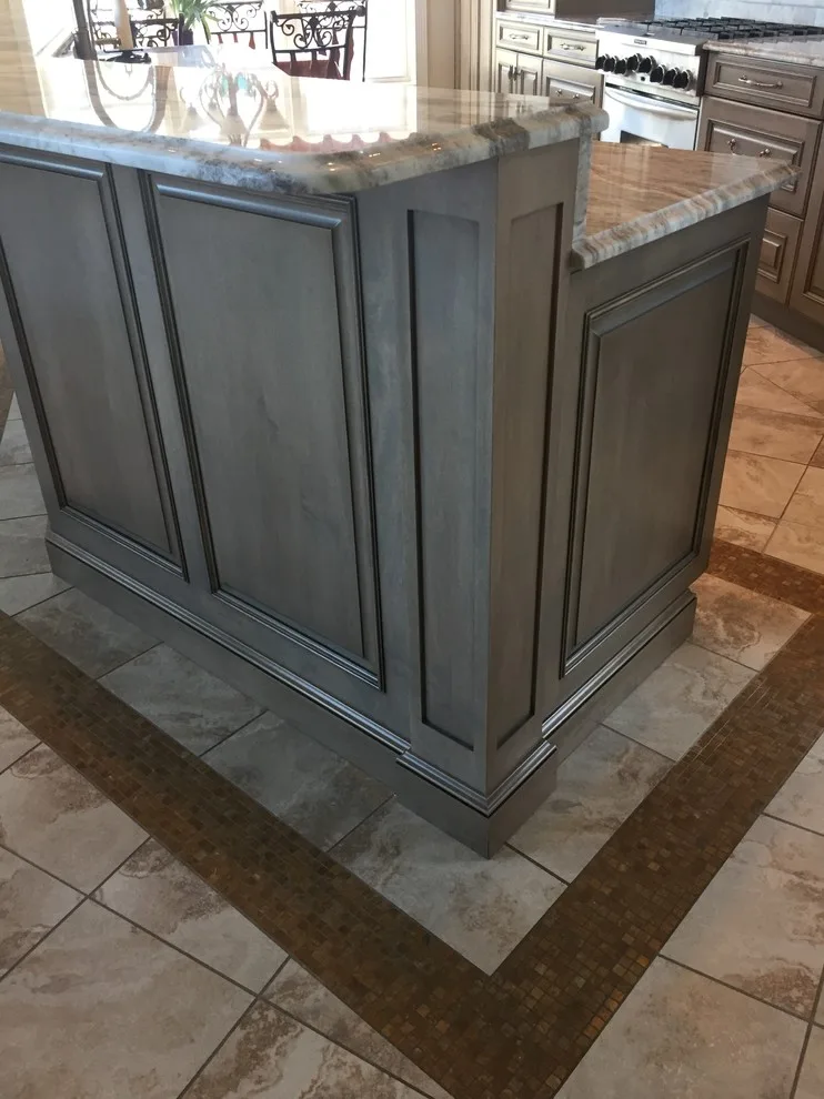 Riverbend Kitchen by Whitney Garrett / Kenwood Kitchens - Photo 7