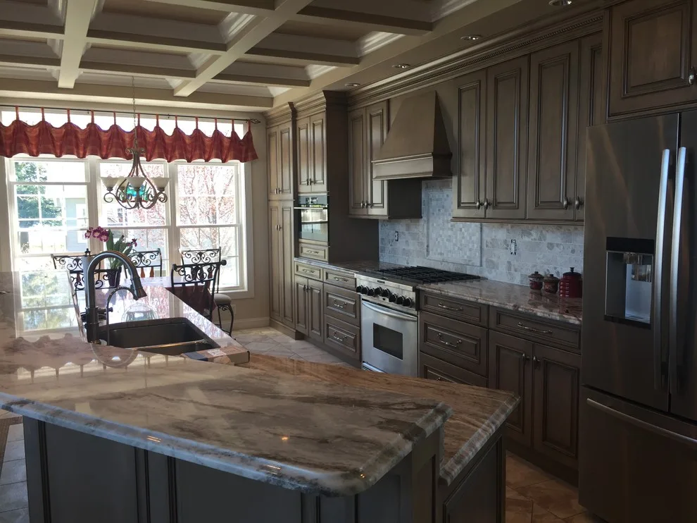 Riverbend Kitchen by Whitney Garrett / Kenwood Kitchens - Photo 3