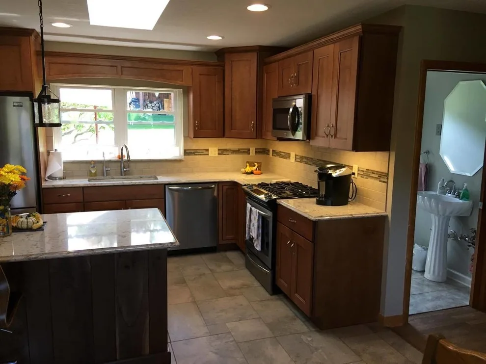 Mistletoe Street by Gatesman Kitchen & Bath - Photo 7