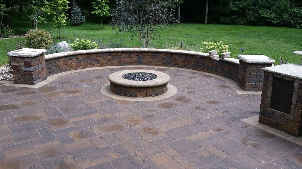 Ricci's Landscape Management - Photo 14