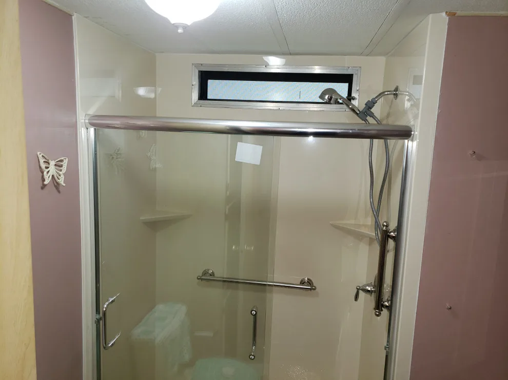 Acrylics by AAA Remodeling Of Central Florida - Photo 33