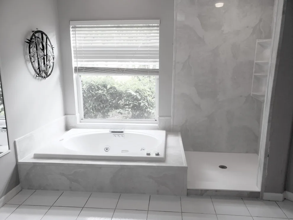 Acrylics by AAA Remodeling Of Central Florida - Photo 15