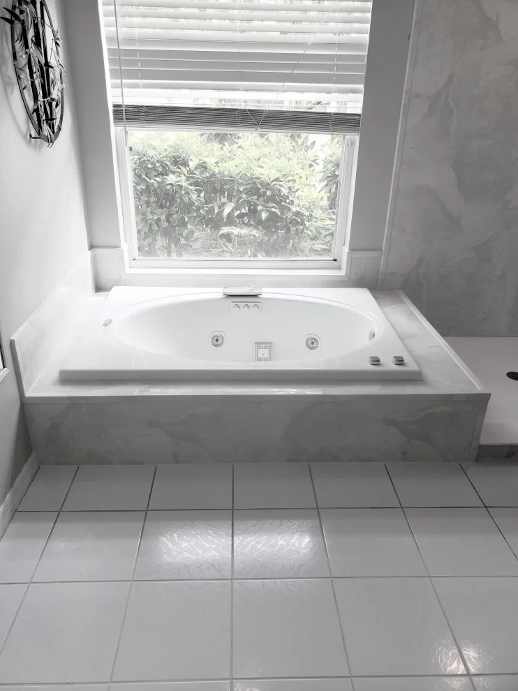 Acrylics by AAA Remodeling Of Central Florida - Photo 35