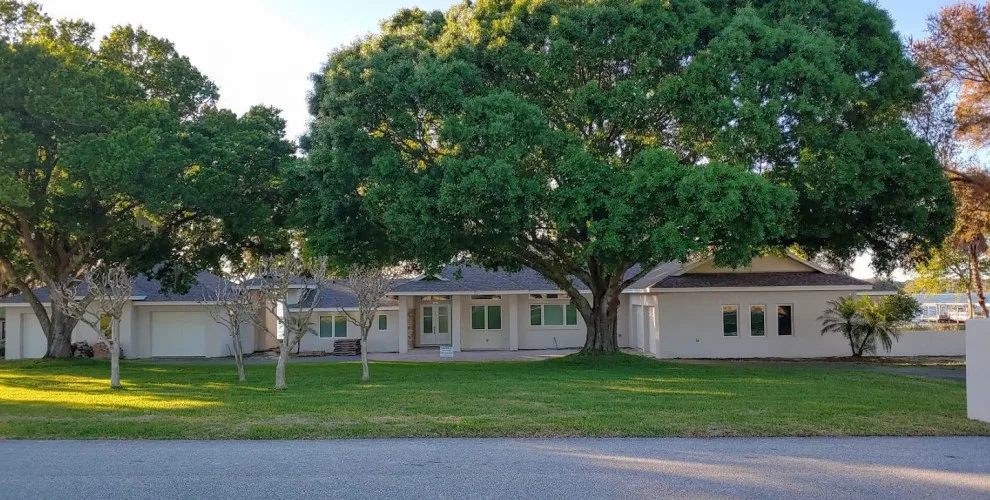 Lakefront Family Getaway at Mt. Dora by Murray Construction Services, Inc. - Photo 2