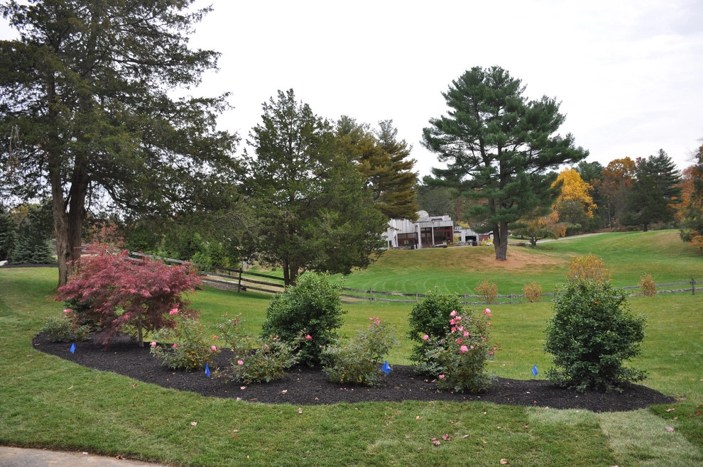 Walpole Street, Dover, MA by Richard Kattman Landscape Architecture - Photo 16