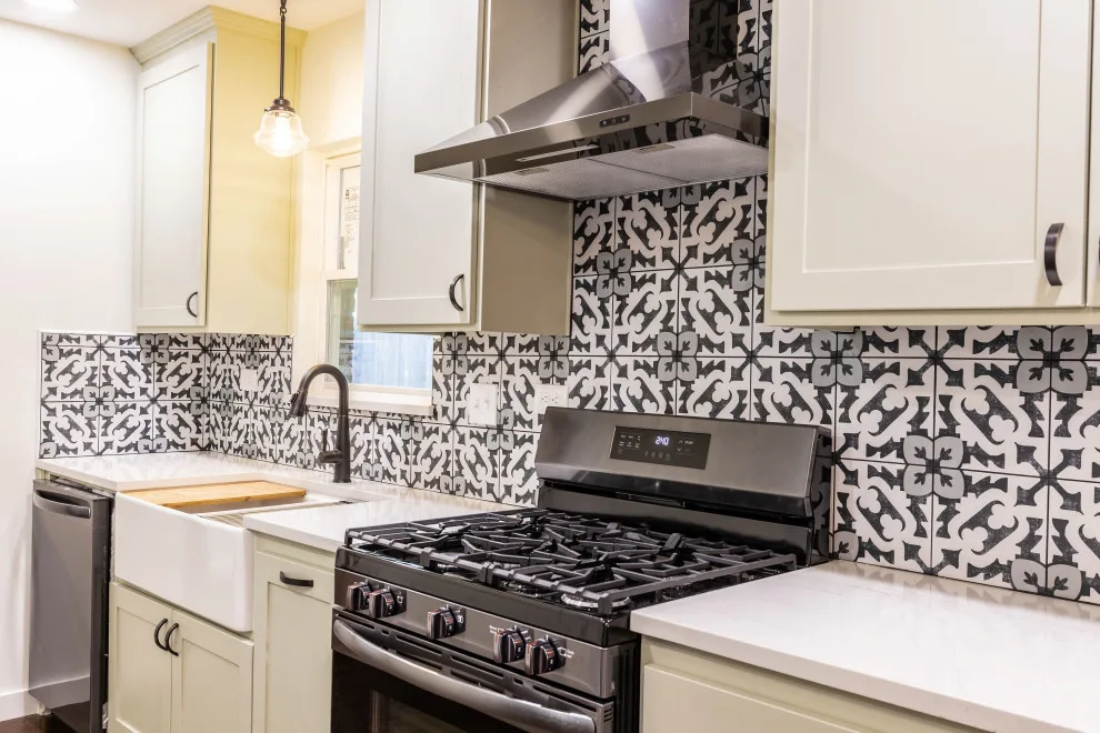Lake Highlands Kitchen Renovation by Revive And Renew Remodeling LLC - Photo 11