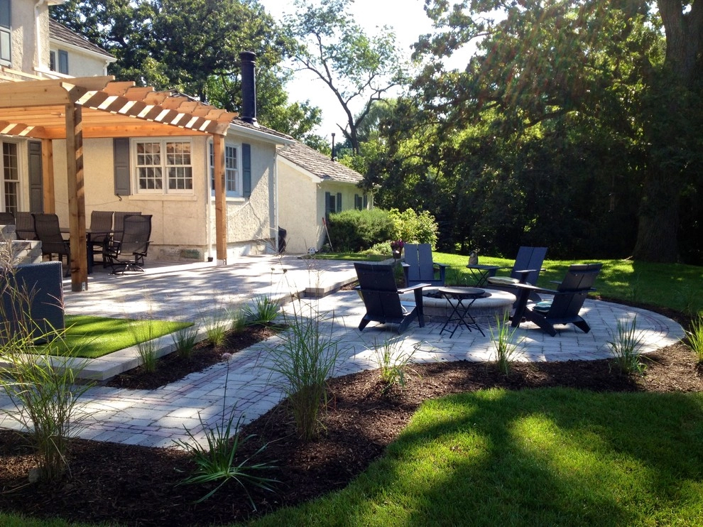 Barrington Hills Entertaining Patio by Ringers Landscape Services, Inc. - Photo 22