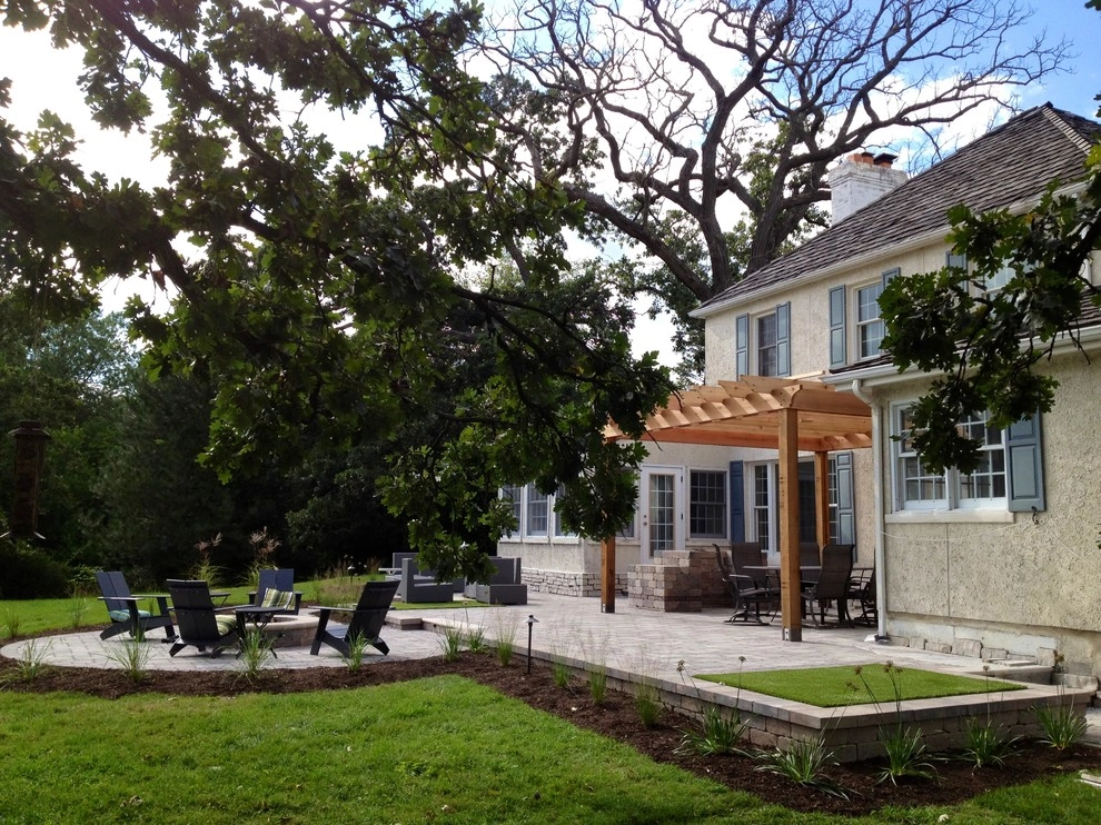 Barrington Hills Entertaining Patio by Ringers Landscape Services, Inc. - Photo 20