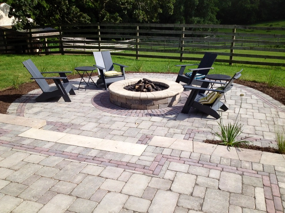 Barrington Hills Entertaining Patio by Ringers Landscape Services, Inc. - Photo 27