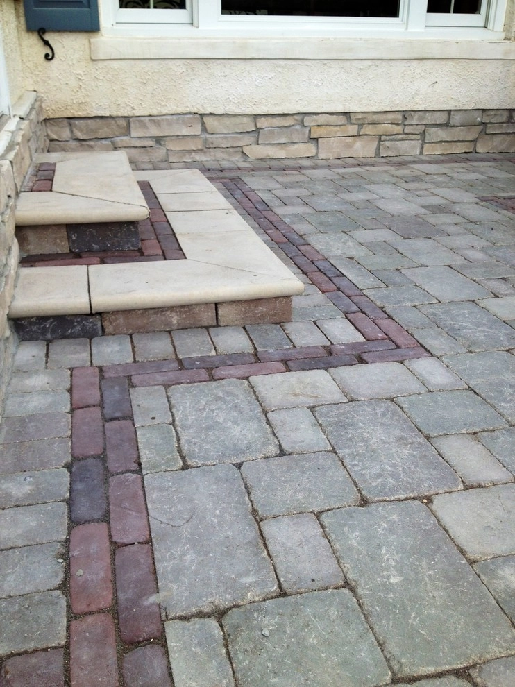 Barrington Hills Entertaining Patio by Ringers Landscape Services, Inc. - Photo 23