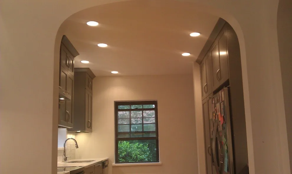 Pleasant Ridge Dining Kitchen by Wagner Remodeling And Construction - Photo 4