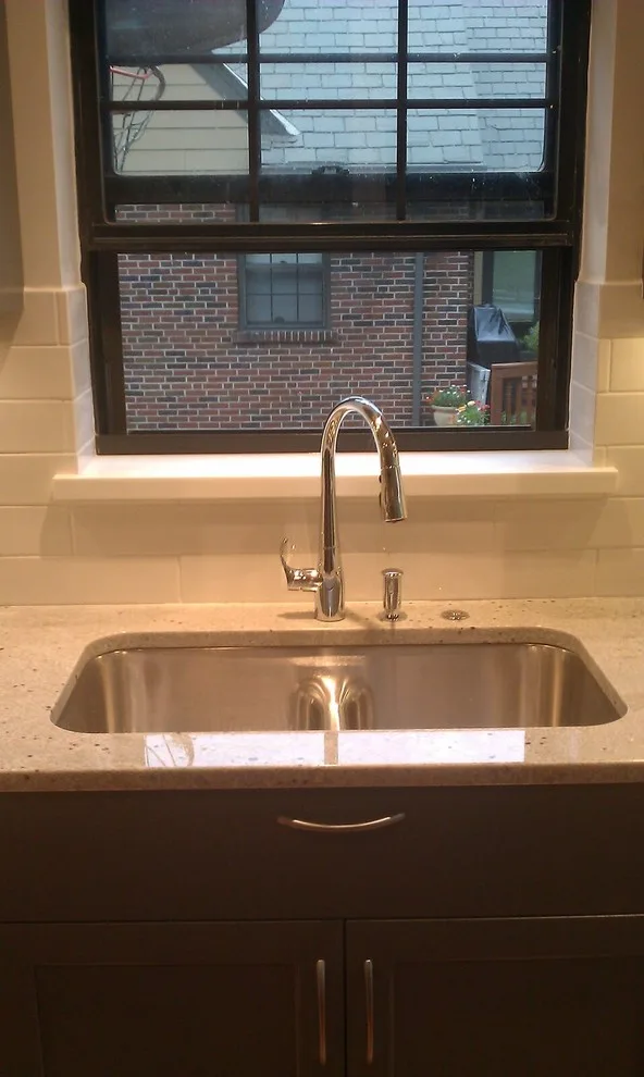 Pleasant Ridge Dining Kitchen by Wagner Remodeling And Construction - Photo 18