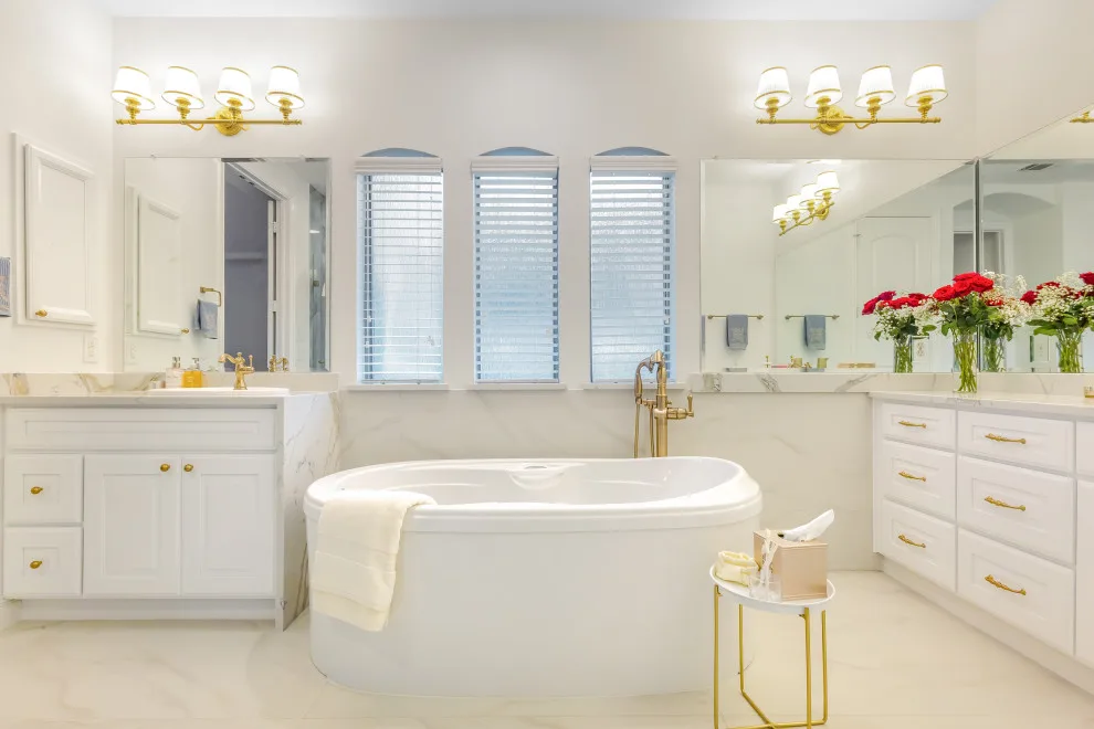 Main Bathroom in Dallas by Dallas Bathroom & Kitchen Remodeling - Photo 6