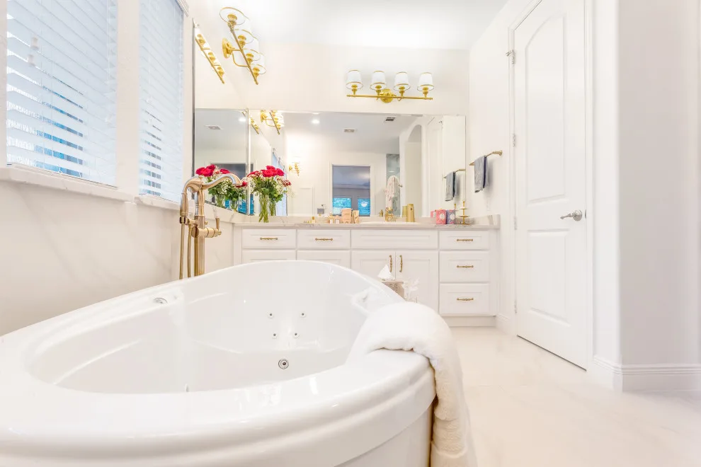 Dallas Bathroom & Kitchen Remodeling - Photo 10