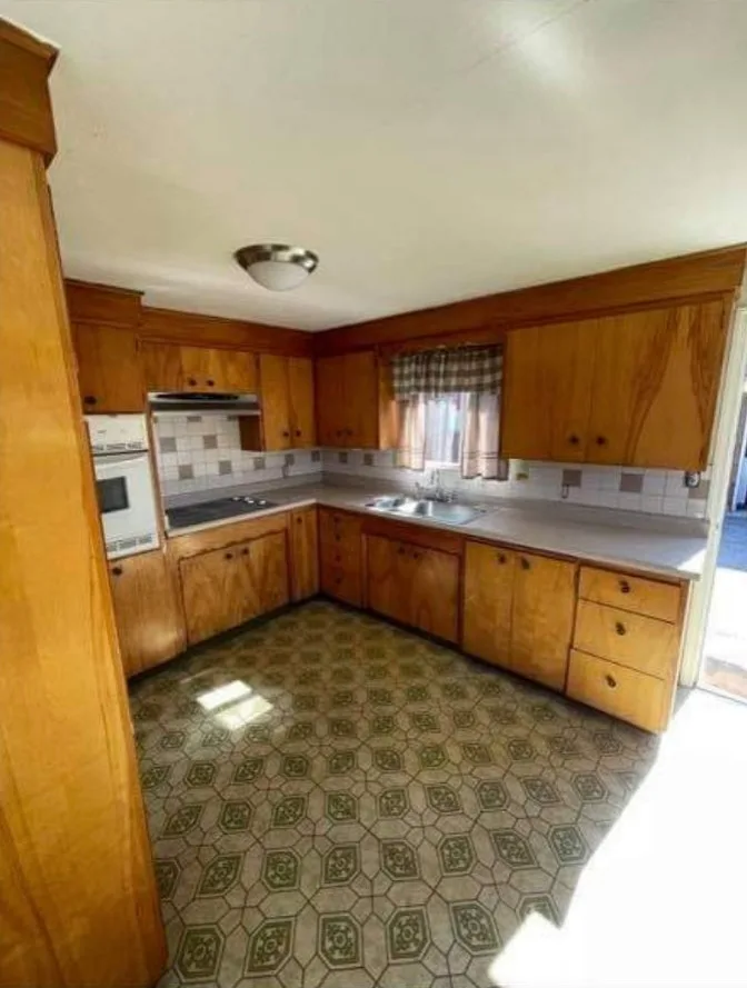 Contemporary Kitchen Update by RC Contracting Remodeling - Photo 3