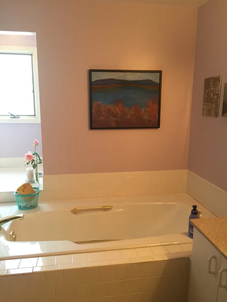 Roland Park Restroom by Whitney Garrett / Kenwood Kitchens - Photo 6