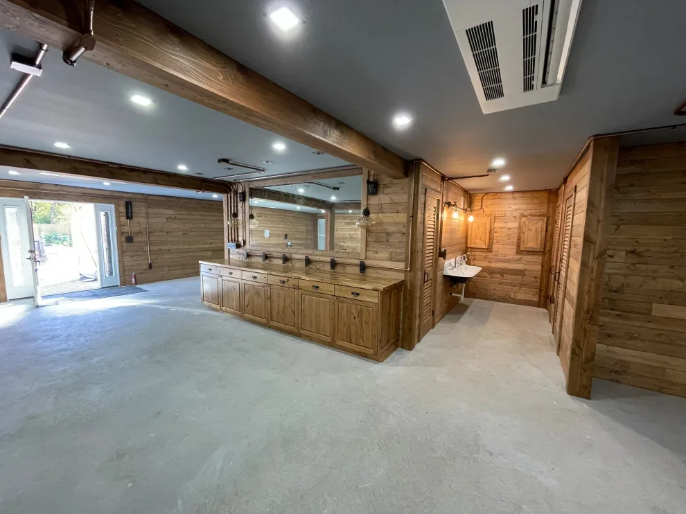 Charming Lodge by Emerald City Custom Cabinets - Photo 2
