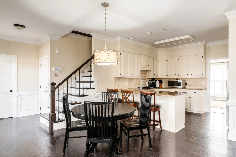 Scott Gate Court by Detailed Interiors Inc. - Photo 3