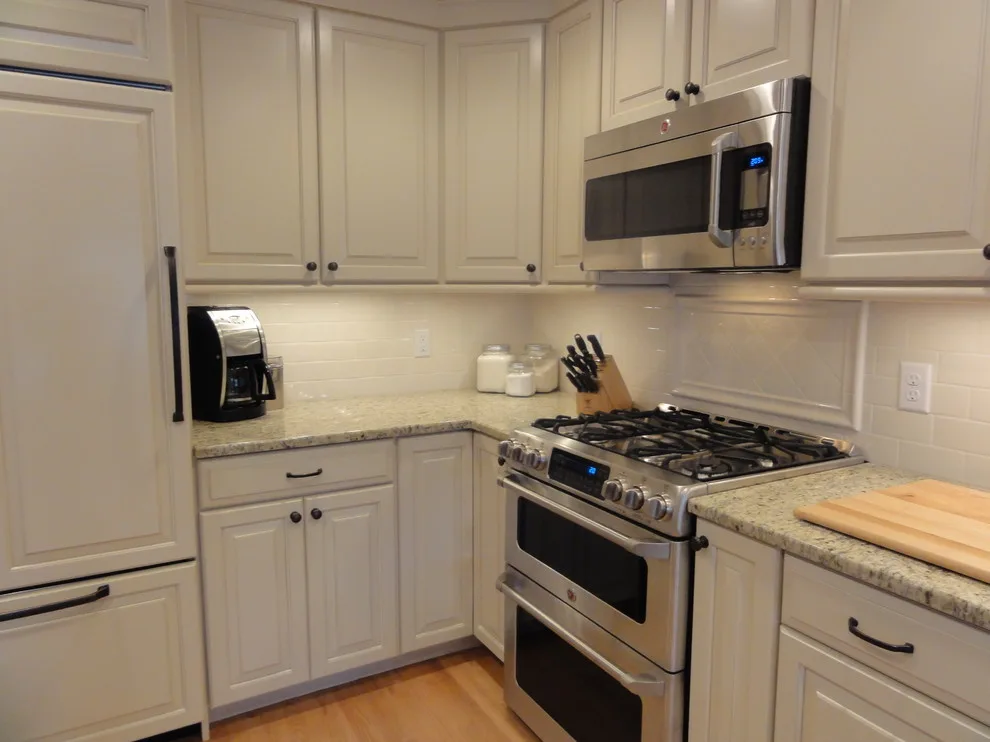 Classic Kitchen by Capital Kitchen And Bath - Photo 5