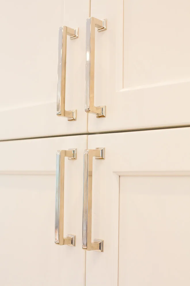 Contemporary Farmhouse Kitchen Renovation - Ground Level Makeover by Lighthouse Craftsman Inc - Photo 18