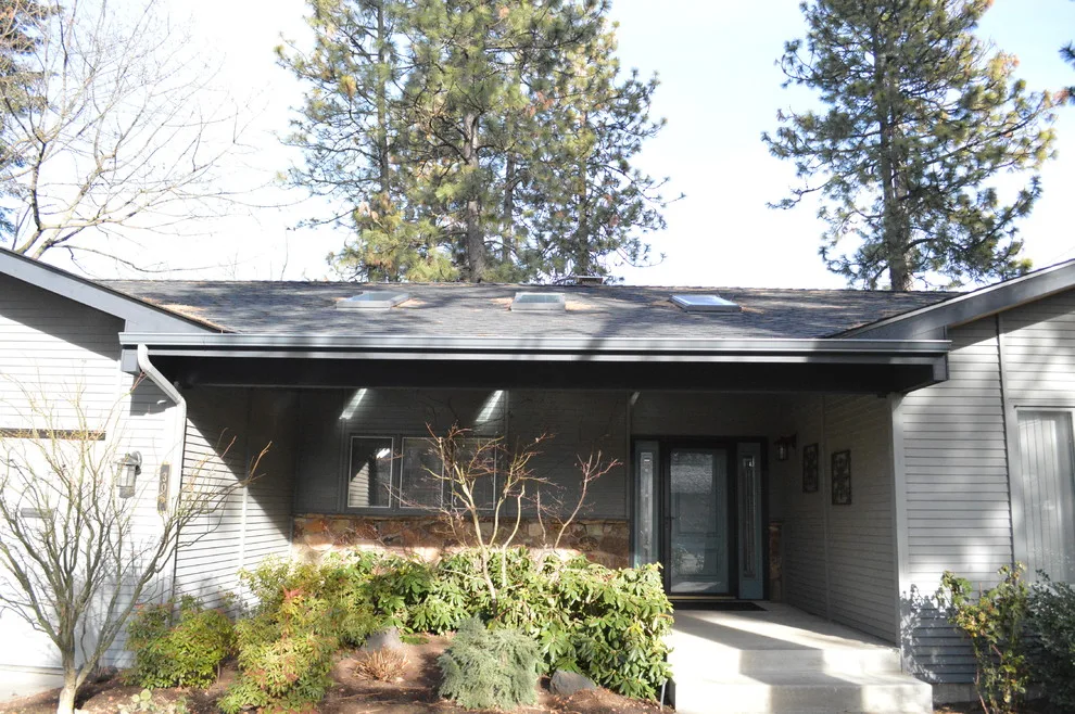 Springer Roof Reconstruction by Arrow Contracting Service, Inc. - Photo 6