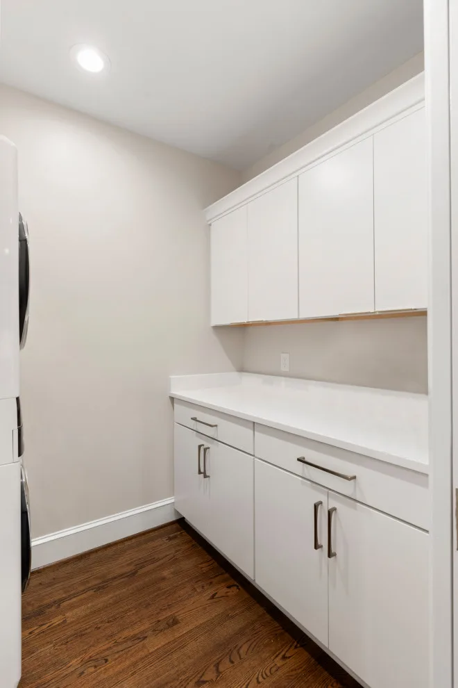 SouthPark Townhouse Kitchen by Detailed Interiors Inc. - Photo 21