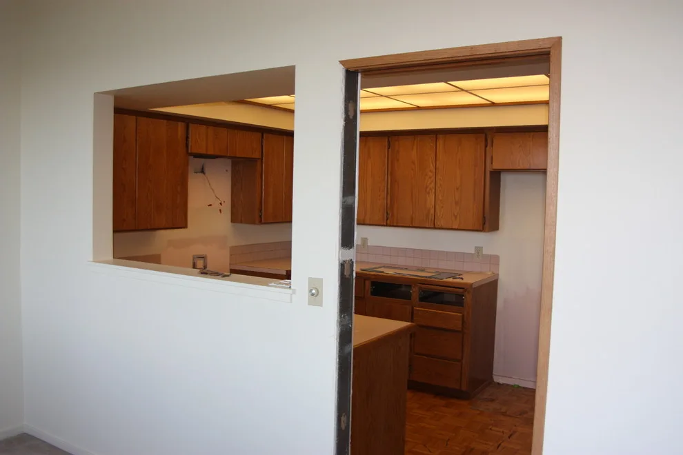 Kitchen Renovation in Tacoma Condo by Sweatman-Young, Inc. - Photo 2